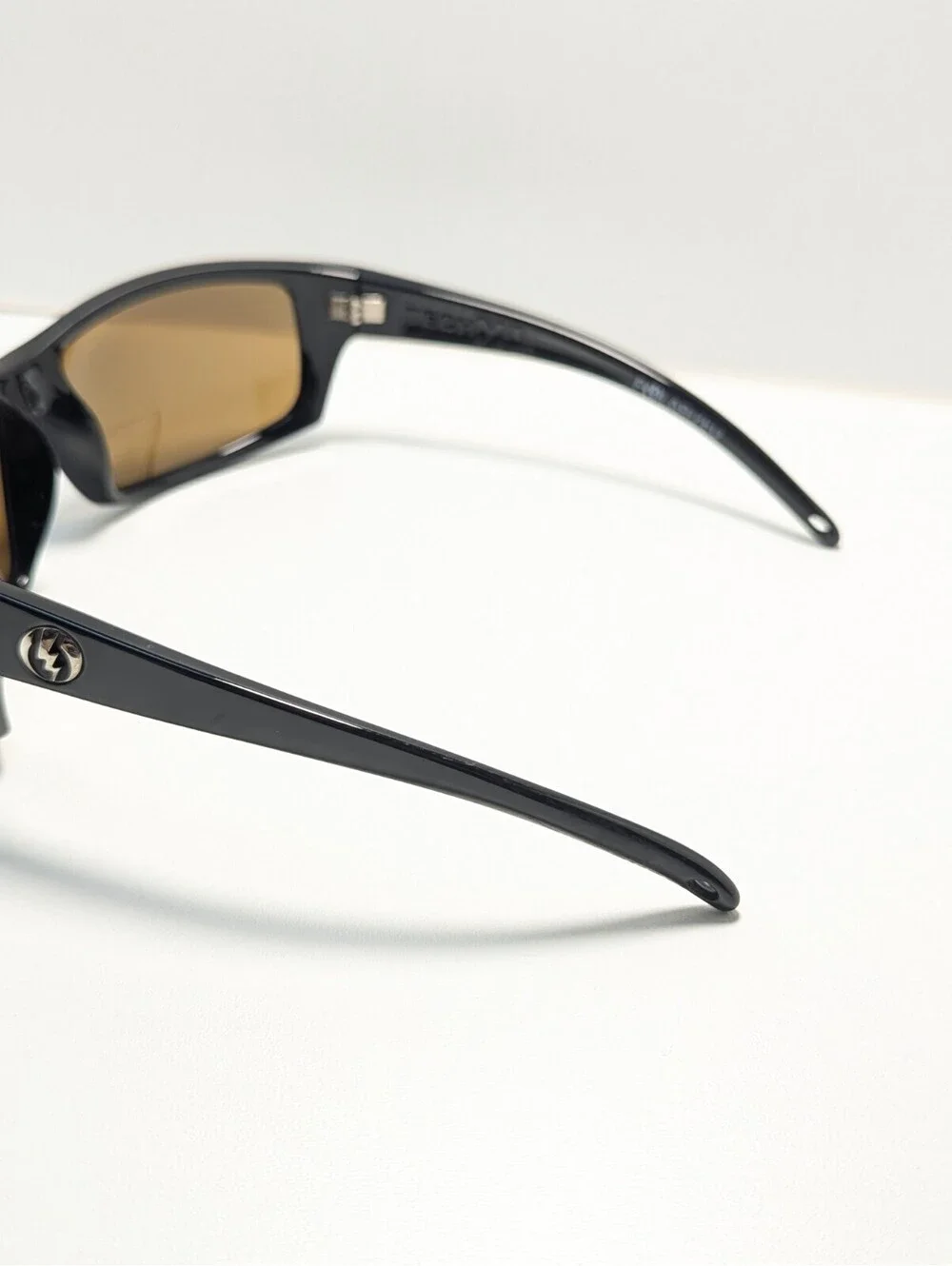 Electric Tech XL Yellow Amber UV Black Sport Wraparound Men's Outdoor Sunglasses